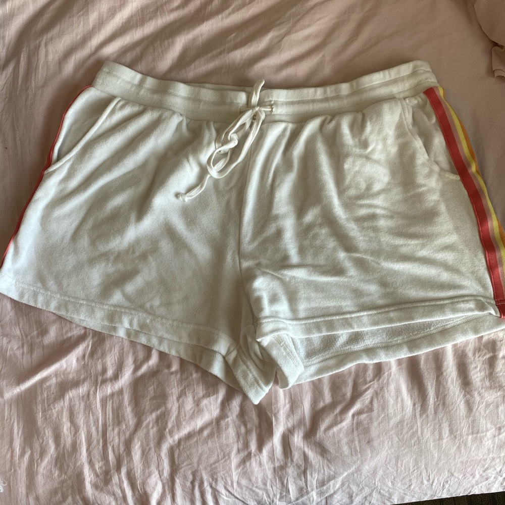 American eagle lounge shorts
